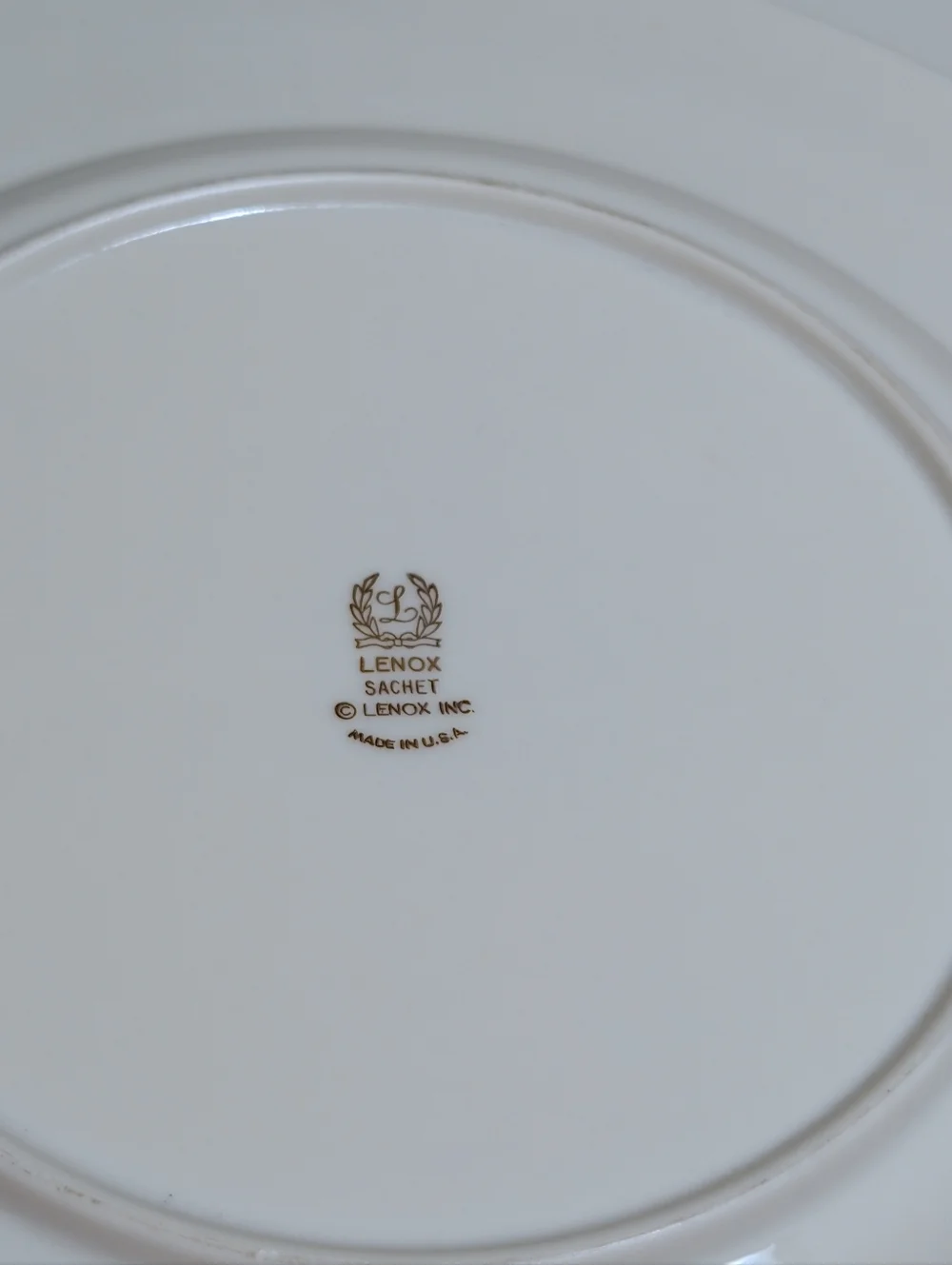 Lennox floral sachet